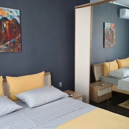 Saint Ivan Rilski Apartment *